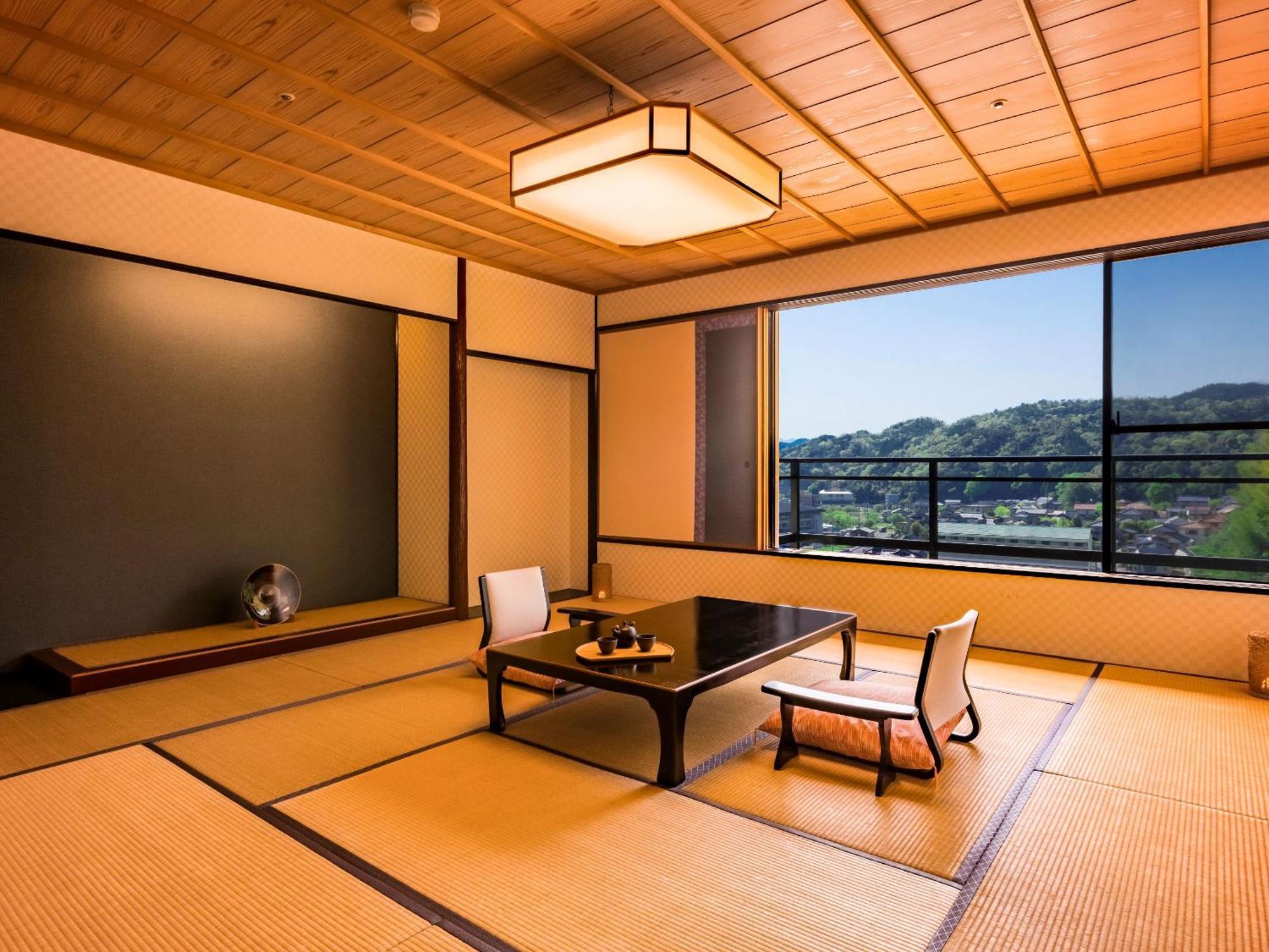 Ooedo Onsen Monogatari Premium Saiki Bekkan Misasa Exterior photo